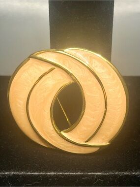 Vintage Napier peach enamel swirl brooch gold tone abstract pin